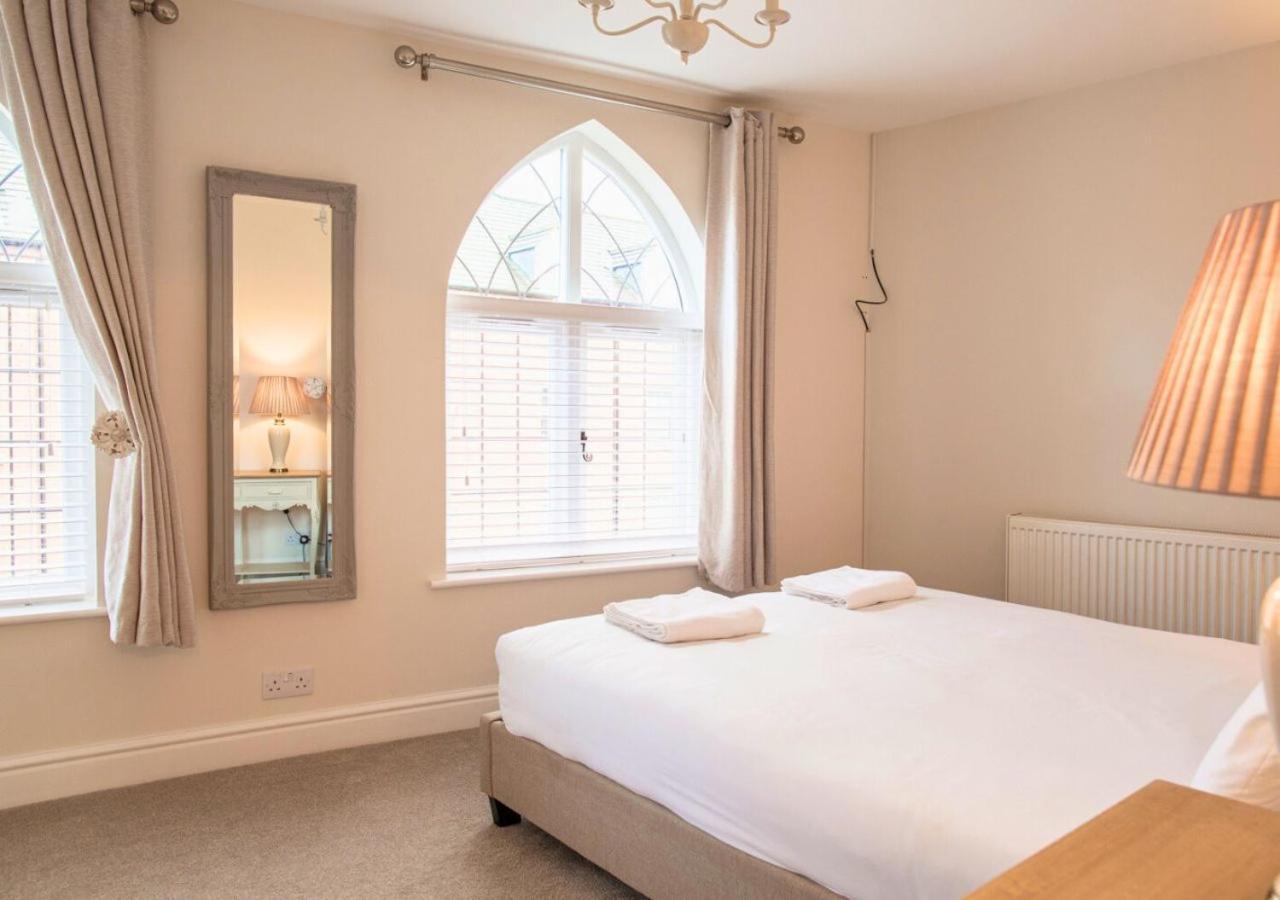 Charming 2 Bed House In Tewkesbury Centre Villa Exteriör bild