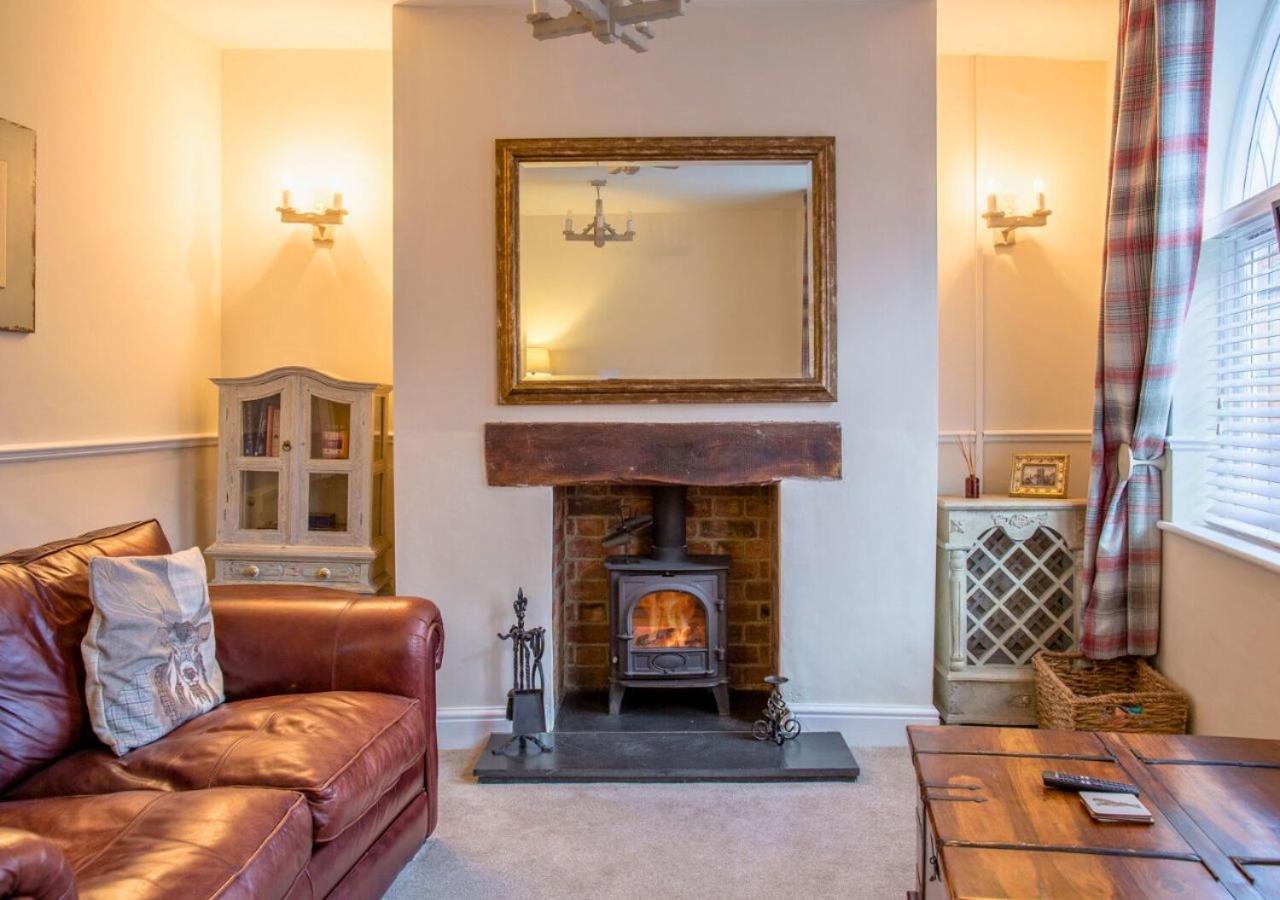 Charming 2 Bed House In Tewkesbury Centre Villa Exteriör bild