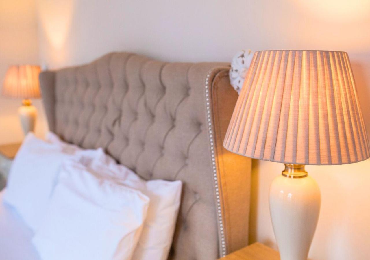 Charming 2 Bed House In Tewkesbury Centre Villa Exteriör bild