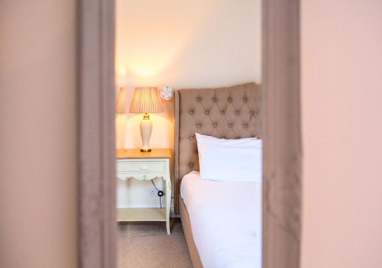 Charming 2 Bed House In Tewkesbury Centre Villa Exteriör bild